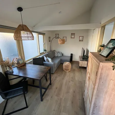 بيت للعطل Bed & - Free Parking And Close To Beach! *