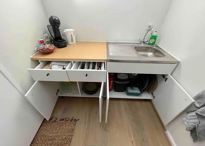 Bed & - Free Parking And Close To Beach! 別荘