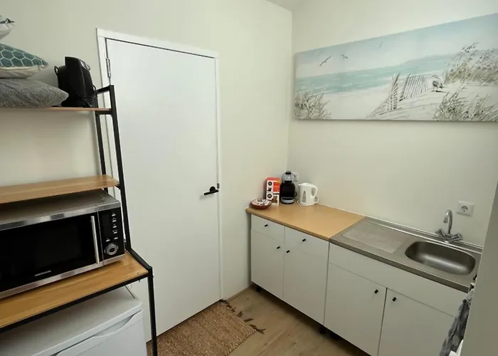 Bed & - Free Parking And Close To Beach! * ノールトウェイク