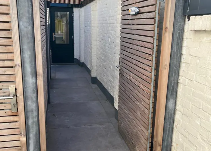 Bed & - Free Parking And Close To Beach! 別荘