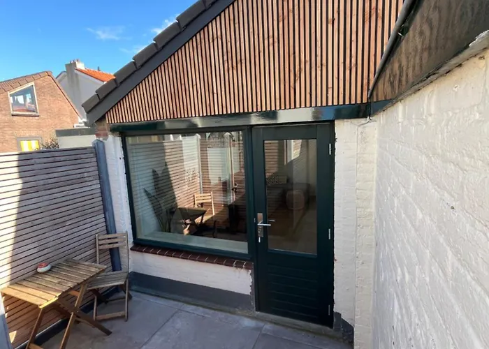 Bed & - Free Parking And Close To Beach! *