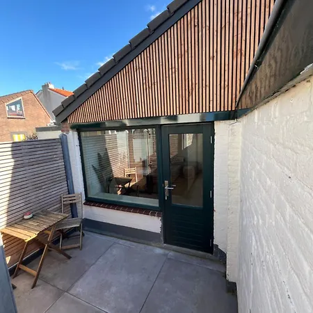 Bed & - Free Parking And Close To Beach! *